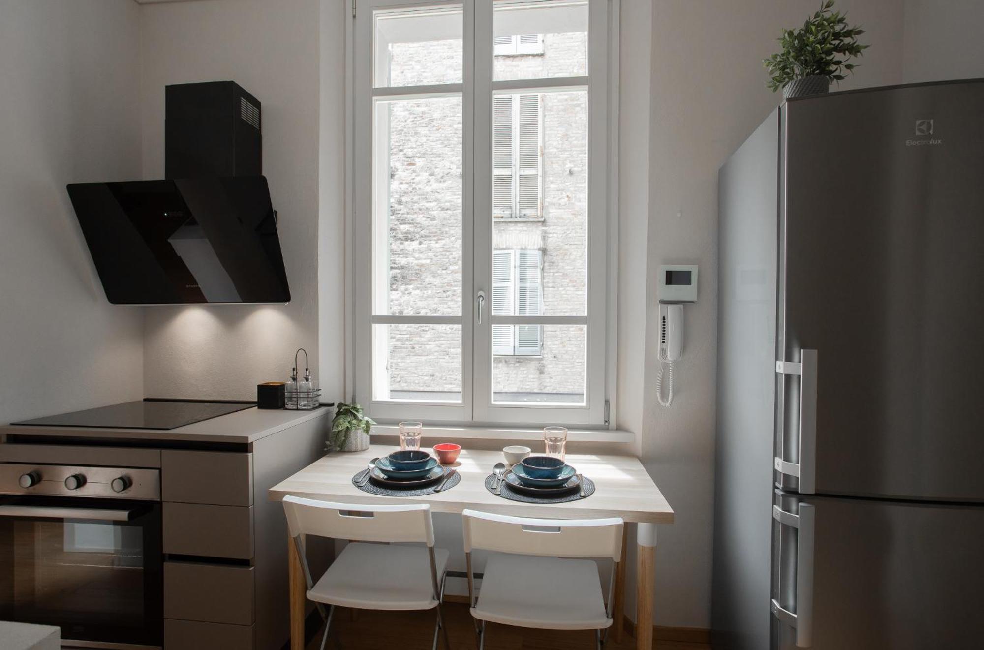 Freedom Suites Parma Exteriör bild