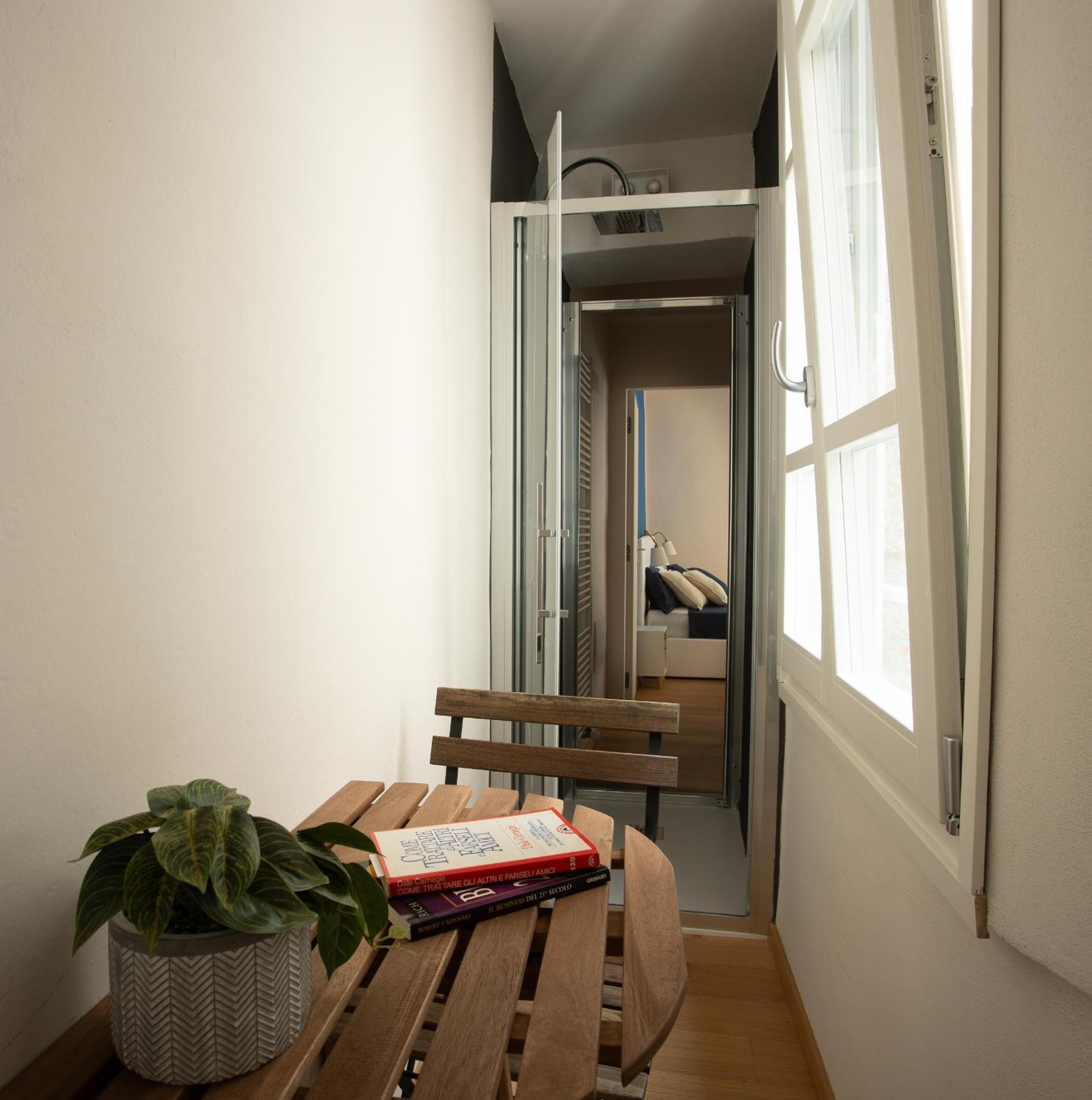 Freedom Suites Parma Exteriör bild